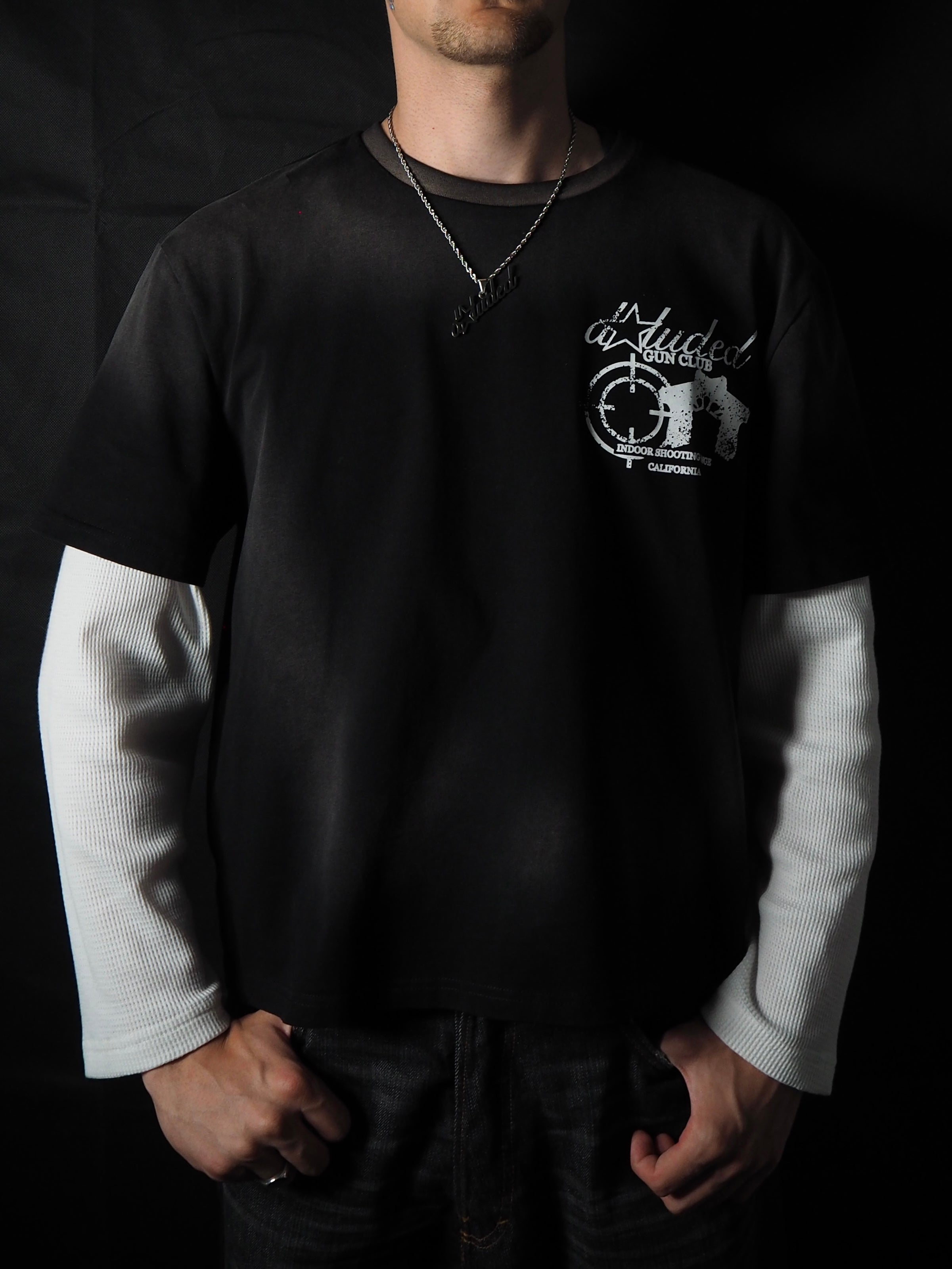 GUNCLUB LONGSLEEVE IN SUNFADED BLACK