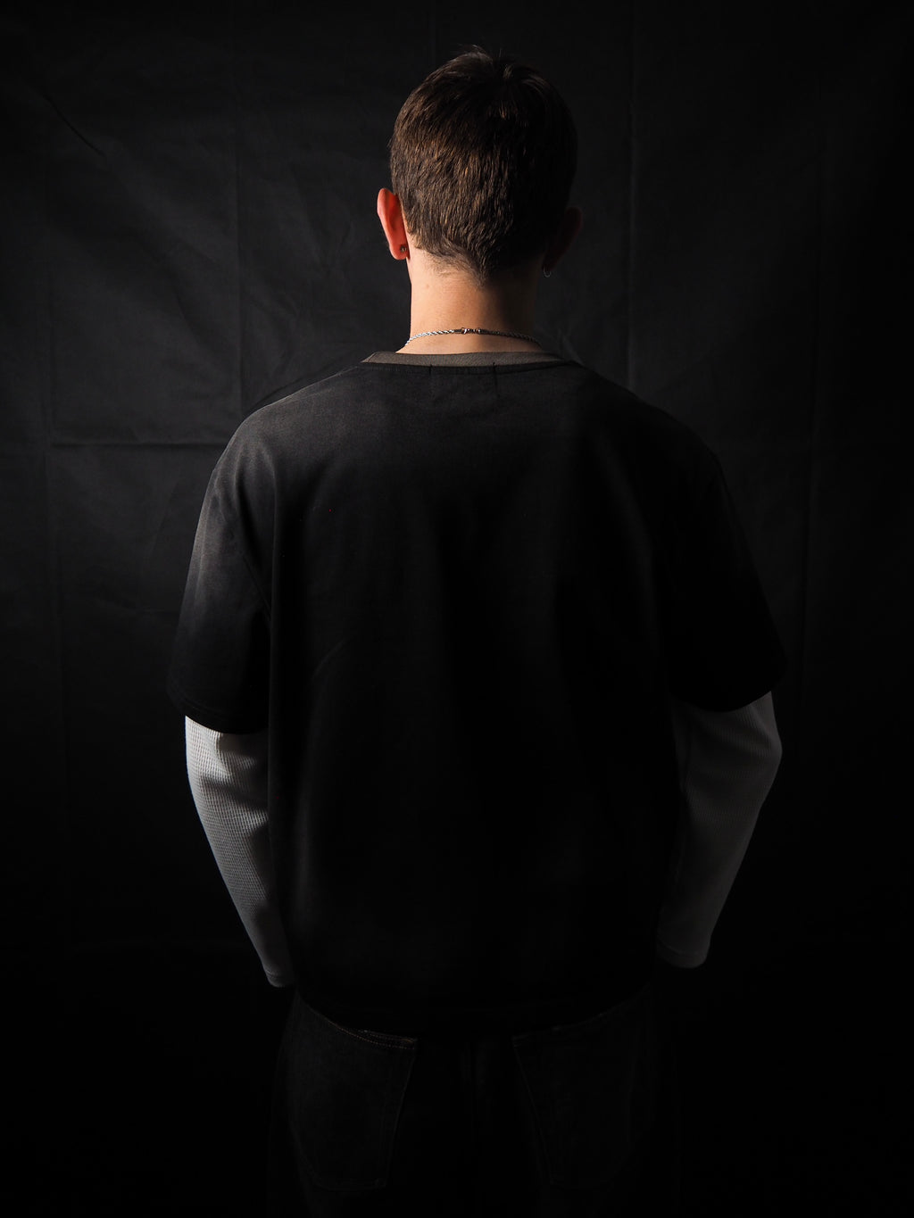 GUNCLUB LONGSLEEVE IN SUNFADED BLACK