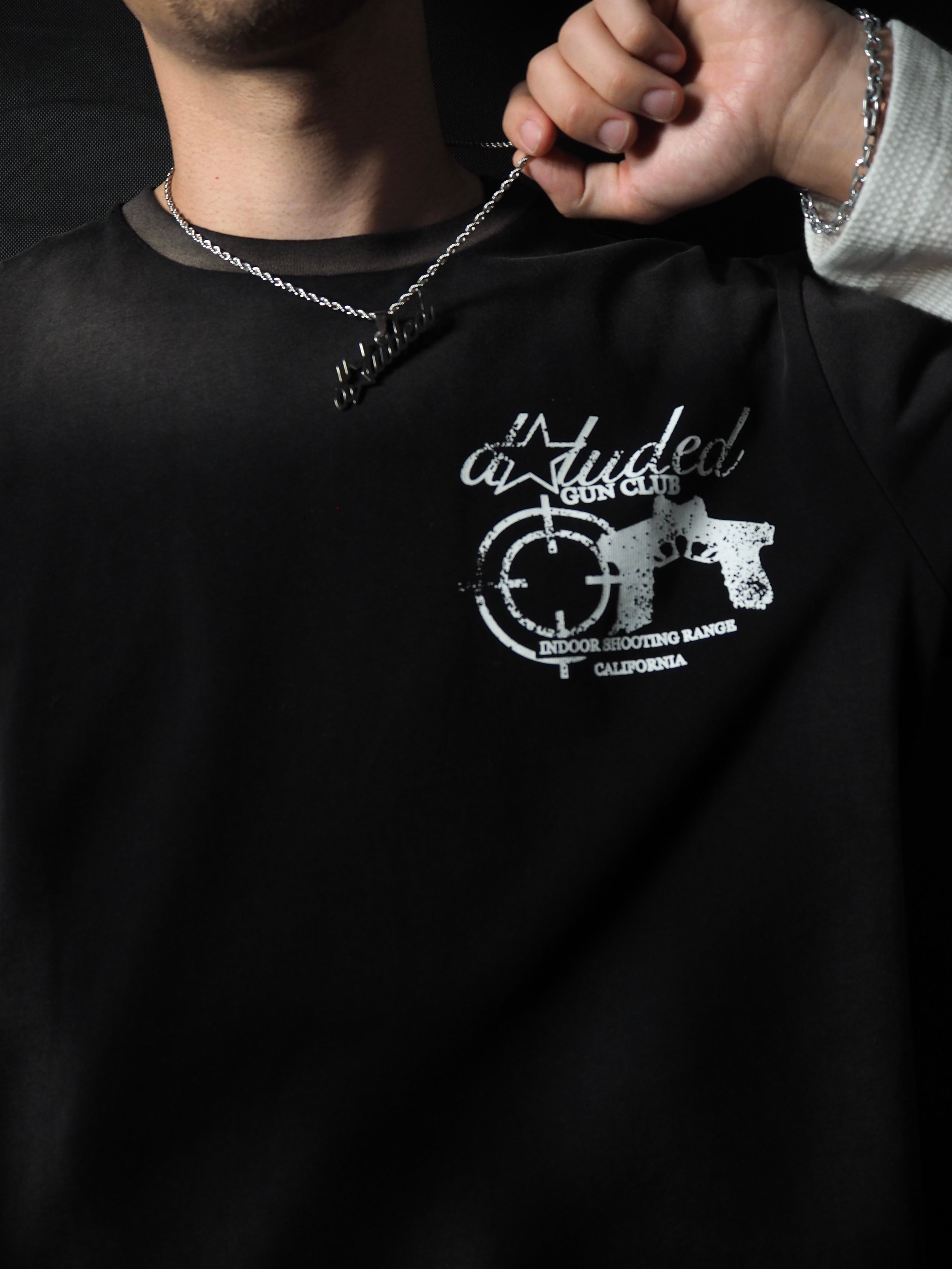 GUNCLUB LONGSLEEVE IN SUNFADED BLACK