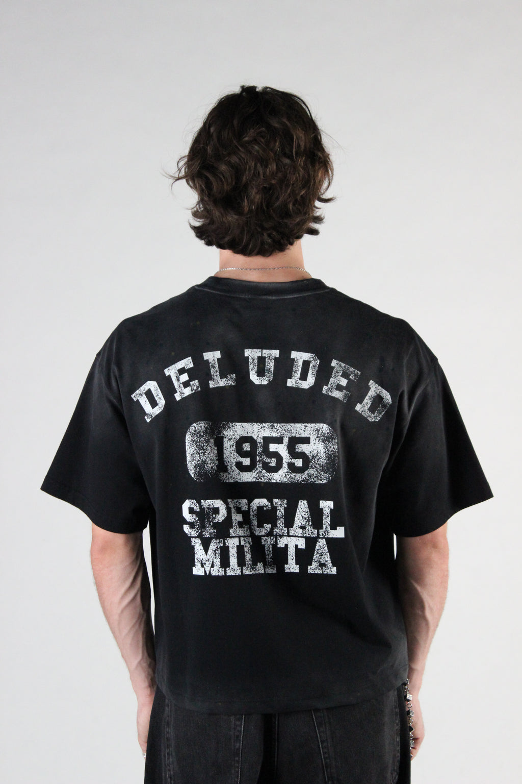 DISTRESSED MILITIA TEE