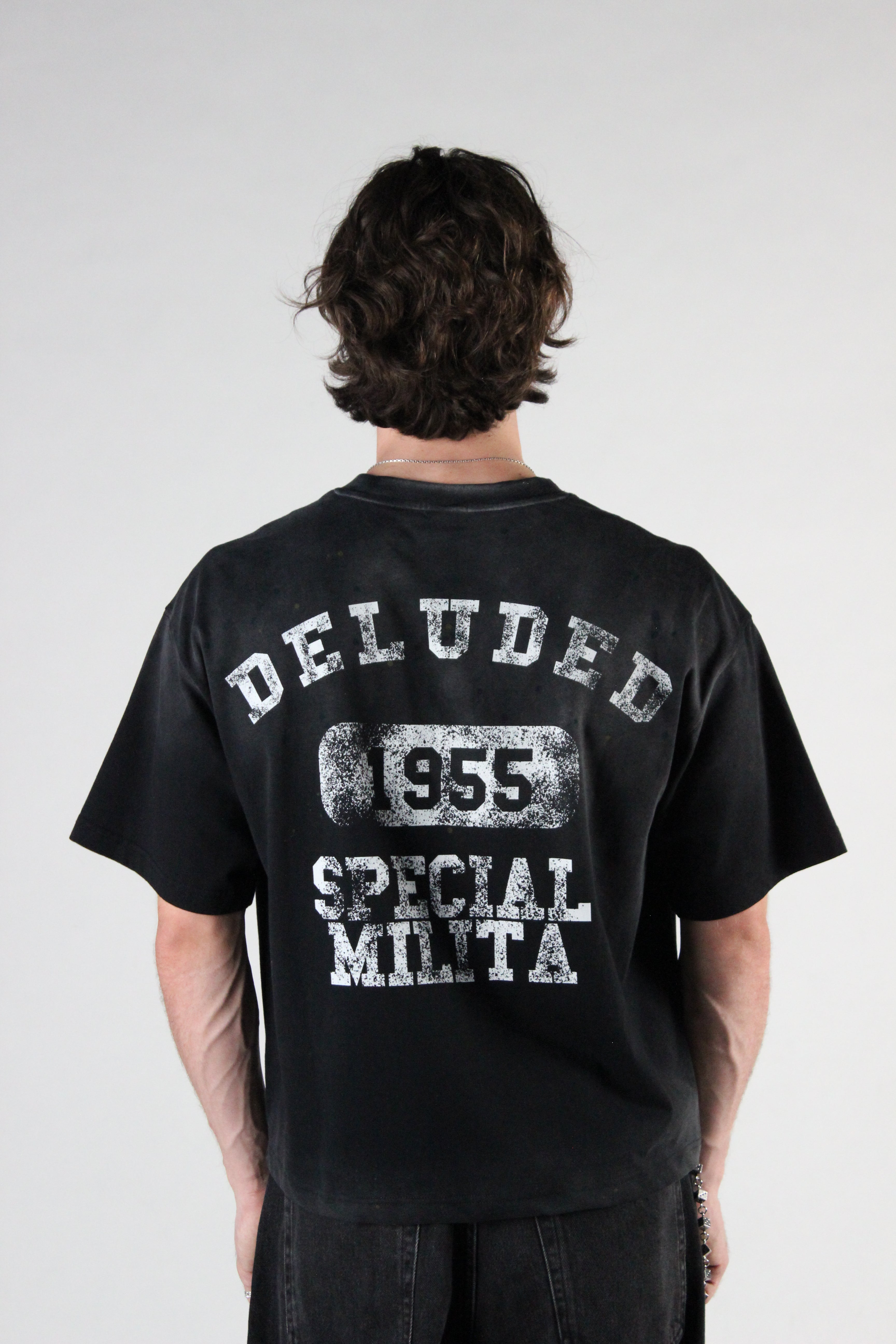 DISTRESSED MILITIA TEE