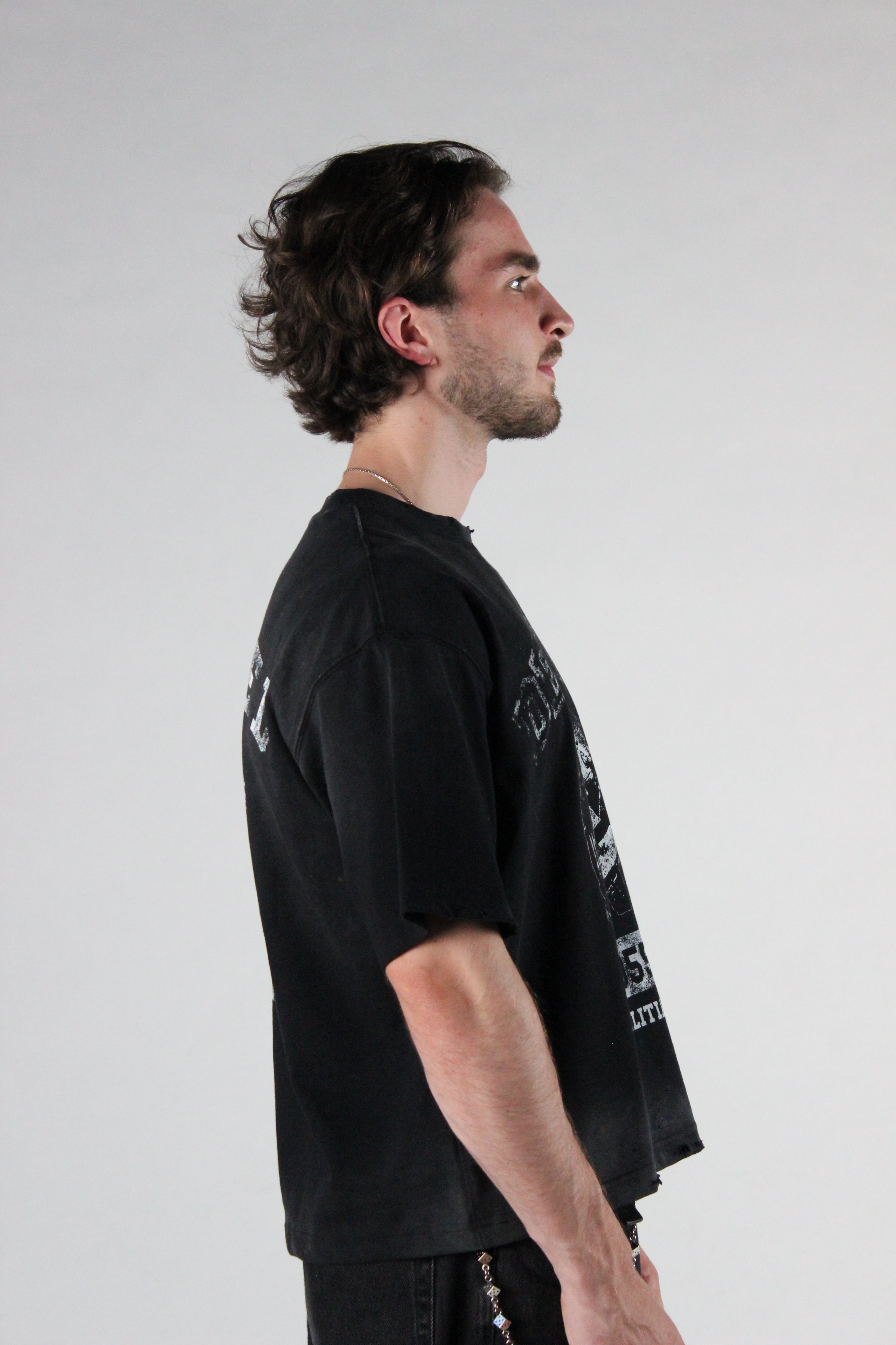 DISTRESSED MILITIA TEE