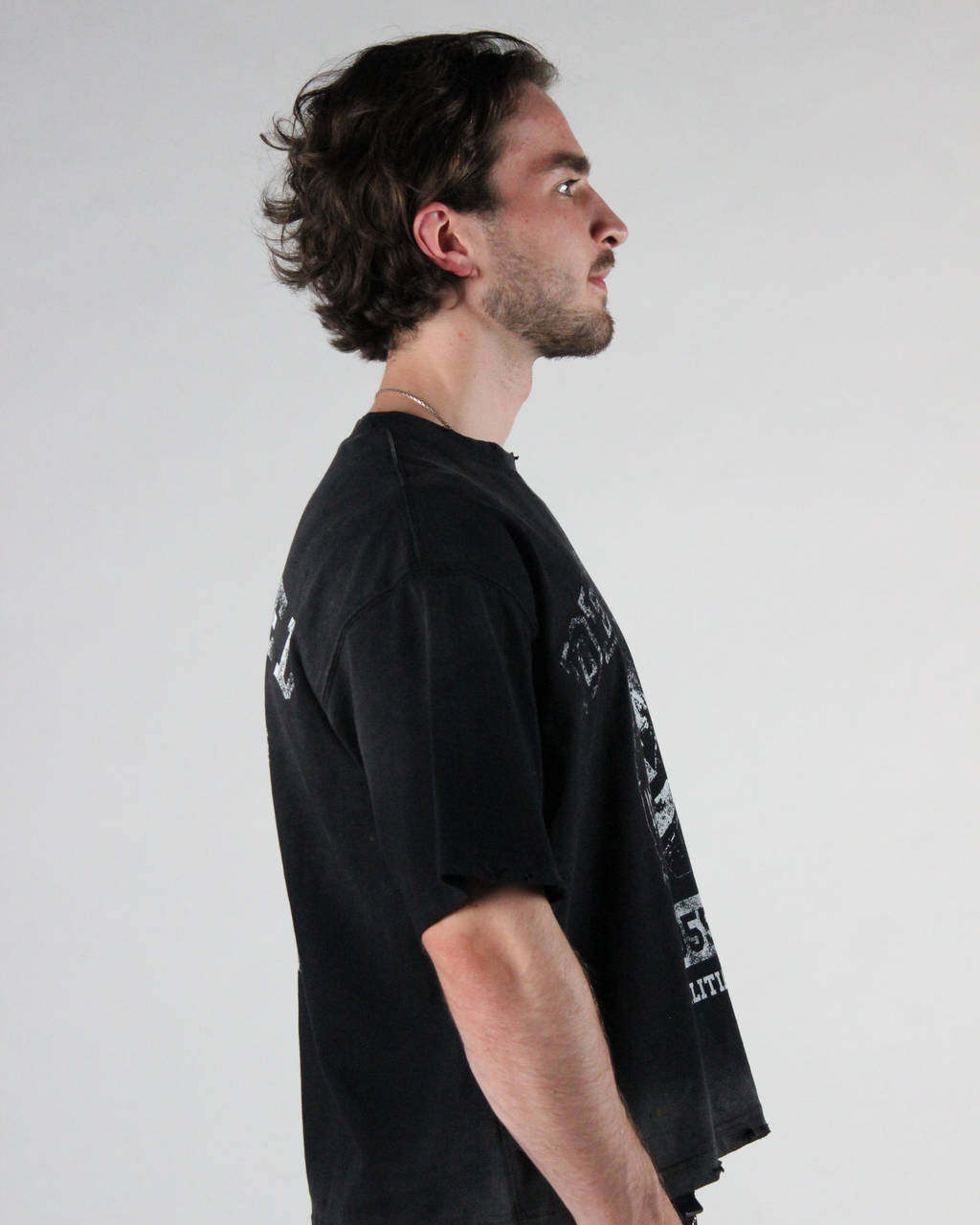 DISTRESSED MILITIA TEE