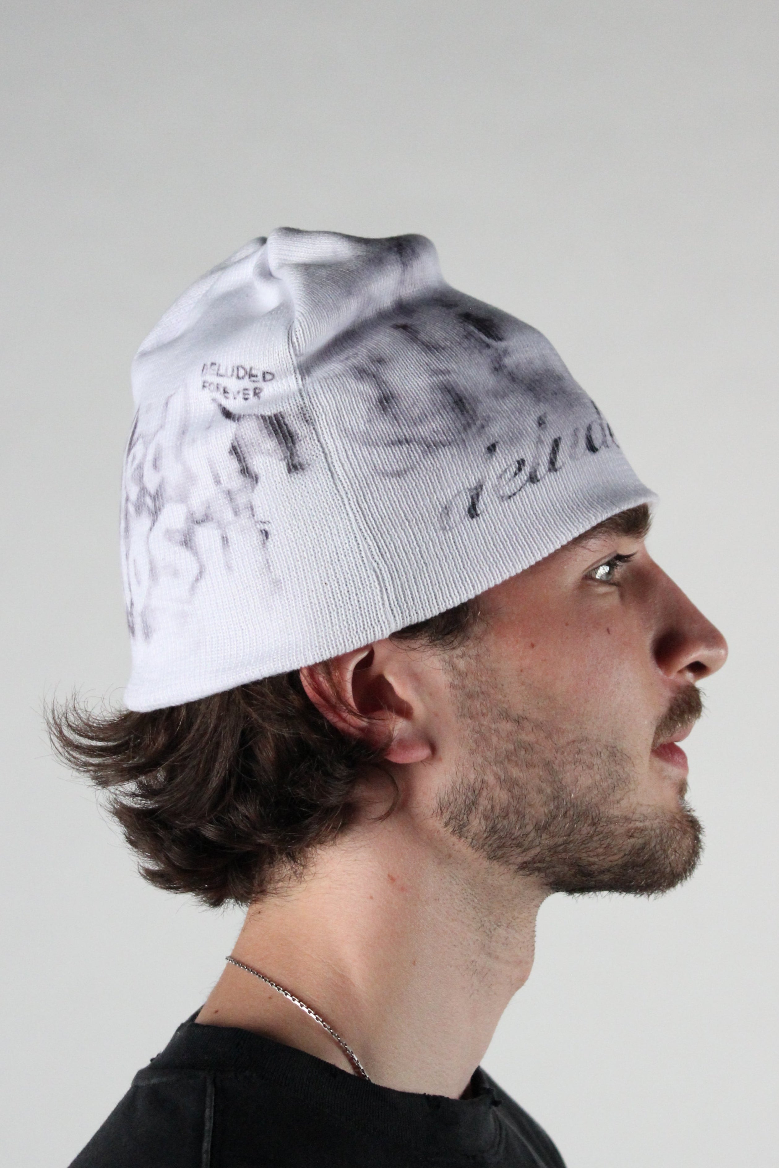 DELUDED BOYZ BEANIE