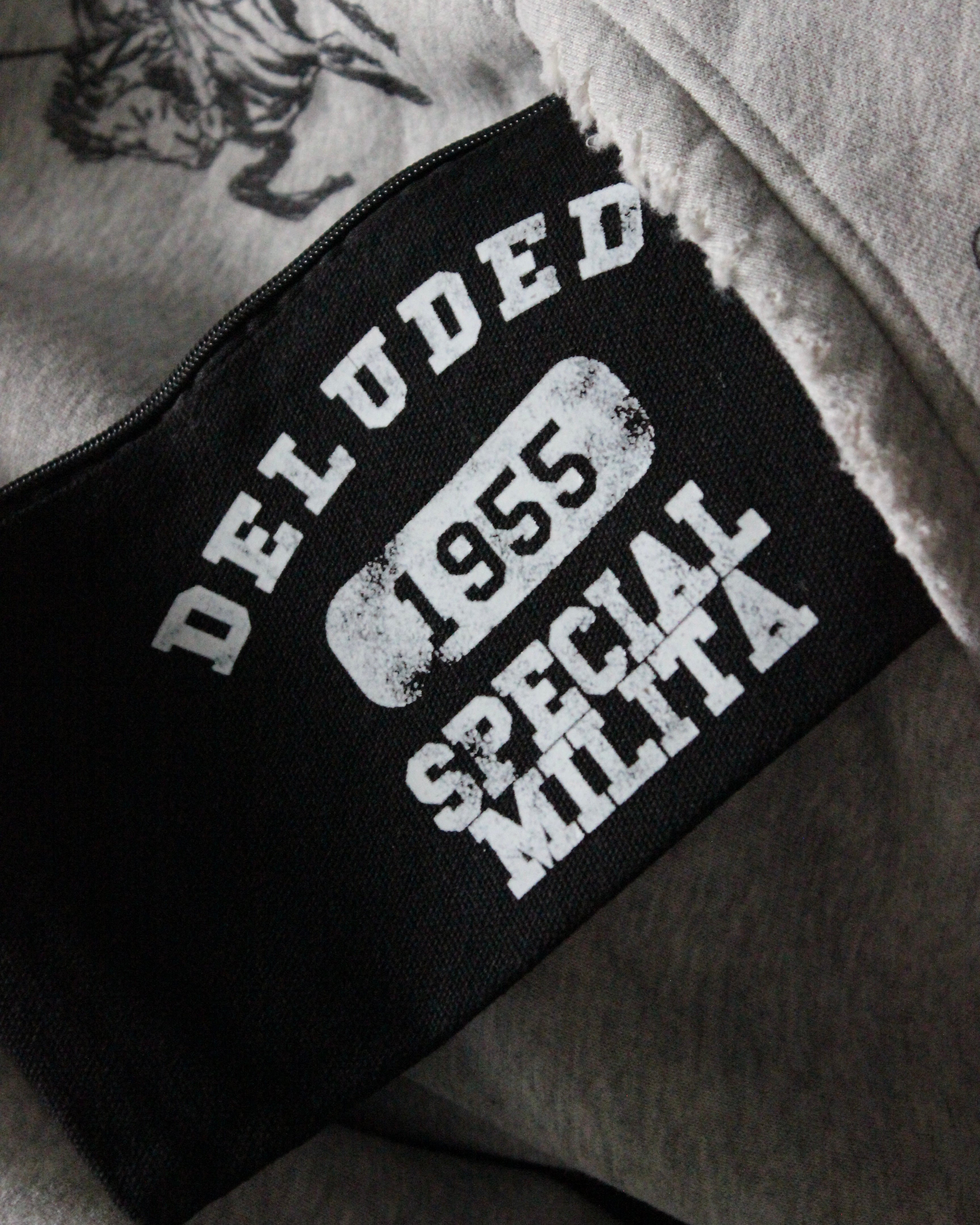 MILITIA POUCH