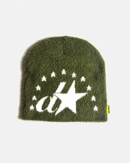 FUZZY BEANIE IN MOSS GREEN